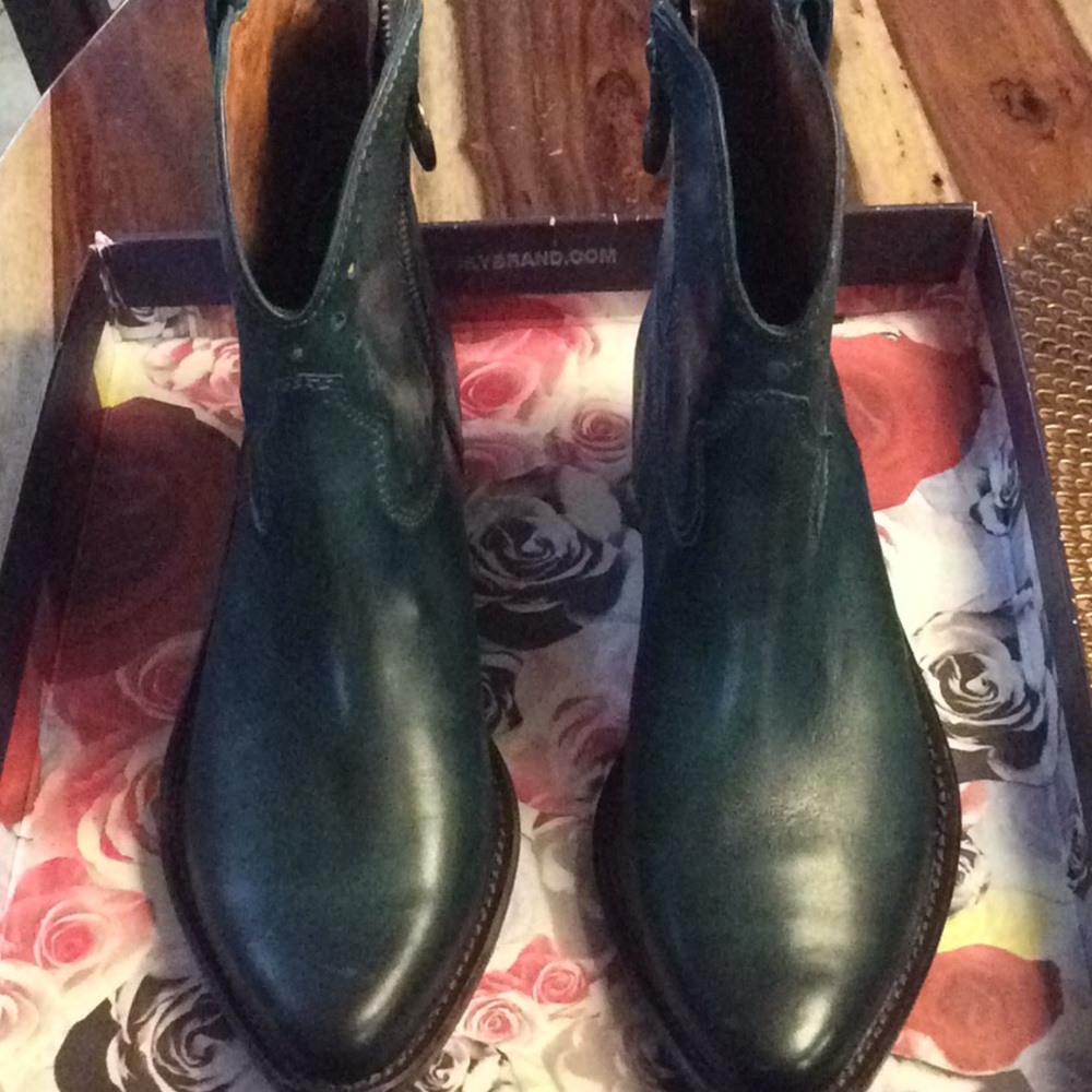 Lucky short boot (Green)